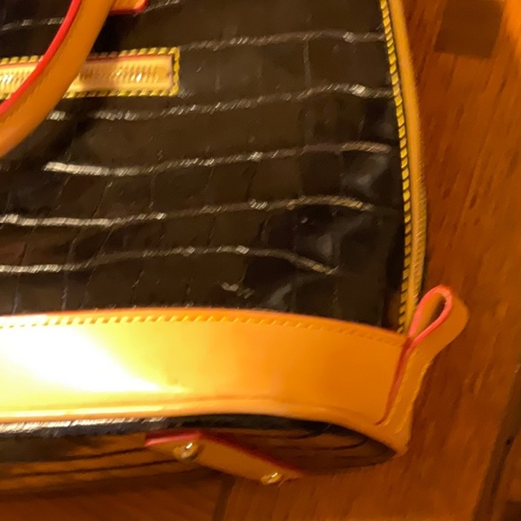 Dooney and Bourke Oakdale Zip Zip Satchel - Picture 5 of 11
